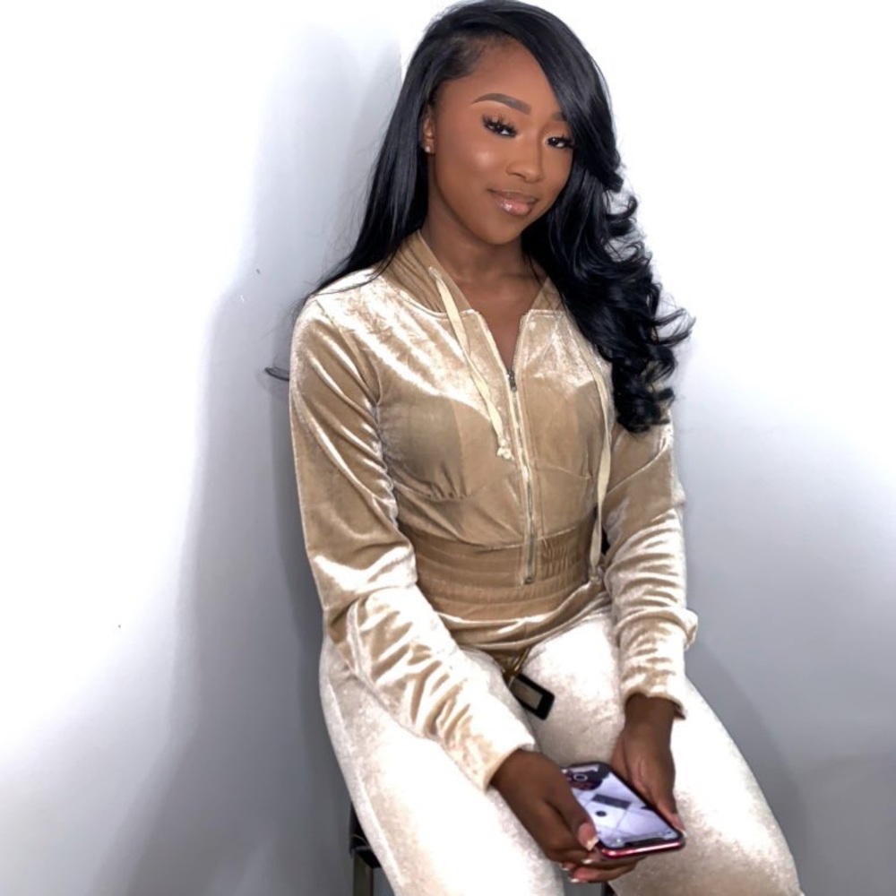 2 Piece Lightweight Velvet Outfit